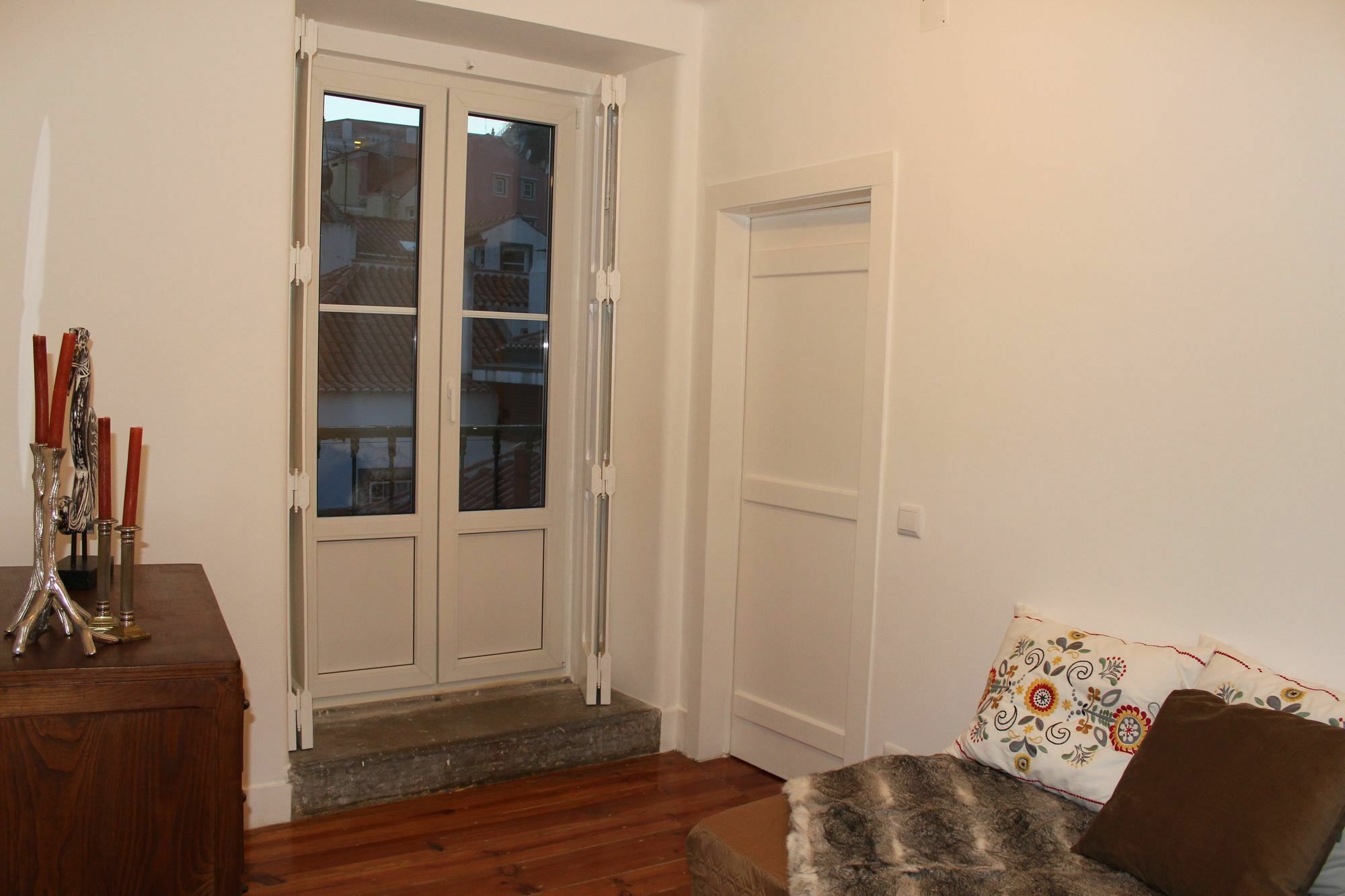 Stylish Lisbon Apartment In Alfama Exteriör bild